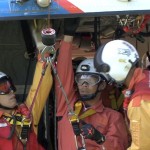 防災救急航空隊と消防隊が連携訓練