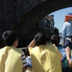 小学生が木造船で航海？